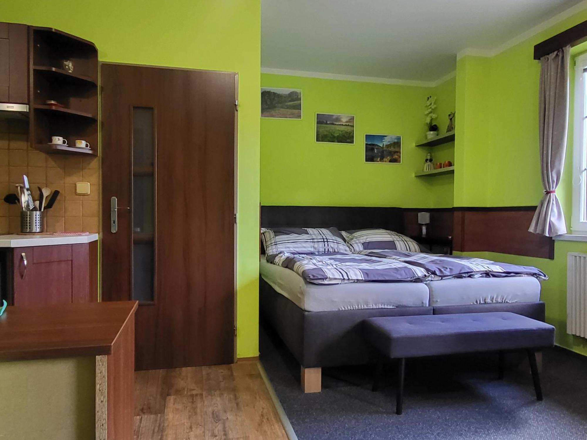 Apartman Orbit Karlov Pod Pradedem Mala Moravka Exterior foto